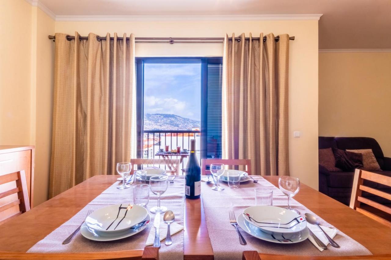 Lulina Two Bedroom By Alma Holiday Rentals ฟุงชาล ภายนอก รูปภาพ